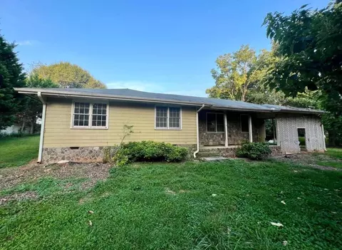 4525 Waters Rd, Woodstock, GA 30188