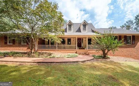 1827 Lost Mountain Rd, Powder Springs, GA 30127