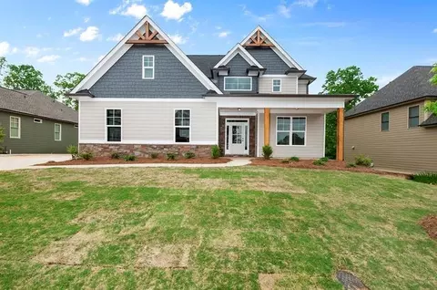 83 Dazzling Ct, Dallas, GA 30132