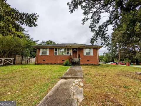 1089 Stoneybrook Rd, Forest Park, GA 30297