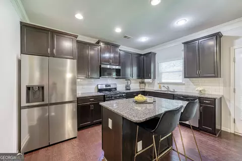 101 Brooks Cir, Hampton, GA 30228 photo 5