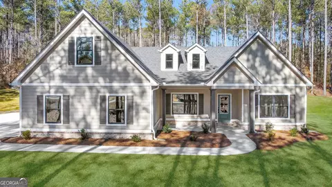116 W Lake Blvd, Carrollton, GA 30116