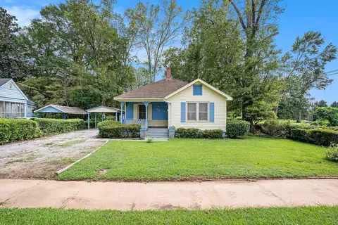 702 E Chappell St, Griffin, GA 30223