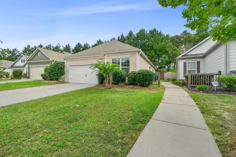 234 River Meadow Dr, Lagrange, GA 30241