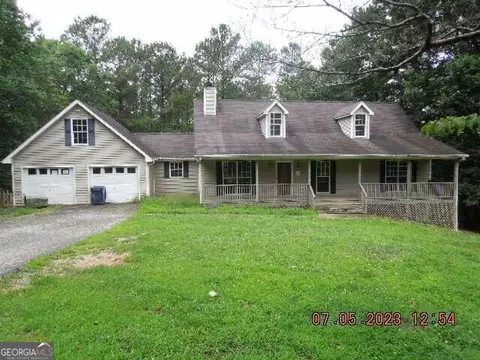 335 Pine Ridge Ln, Dallas, GA 30132