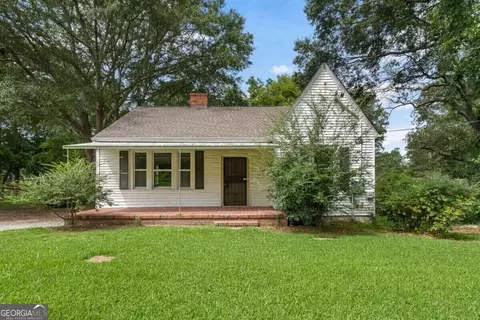 4805 Campbell Dr, Atlanta, GA 30349