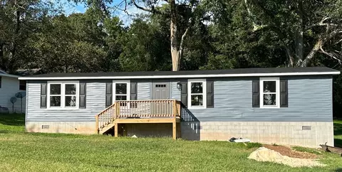 307 Pine Cir, Bowdon, GA 30108