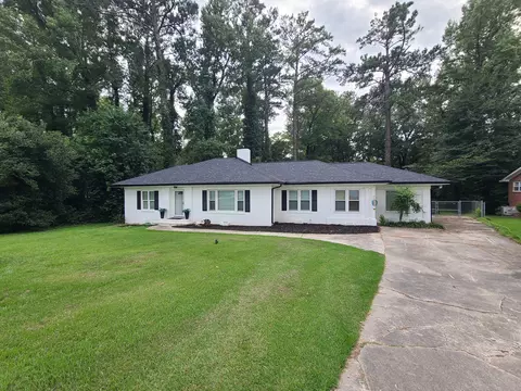 2638 Riverview Rd, Macon, GA 31204