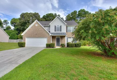 1113 Baltic Ct, Loganville, GA 30052