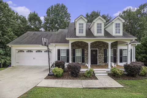 326 Thompson St, Homer, GA 30547