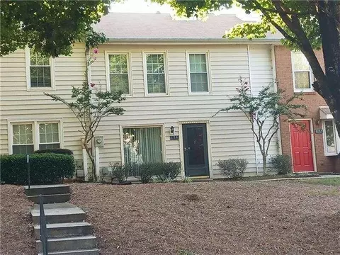 179 High Creek Dr, Roswell, GA 30076