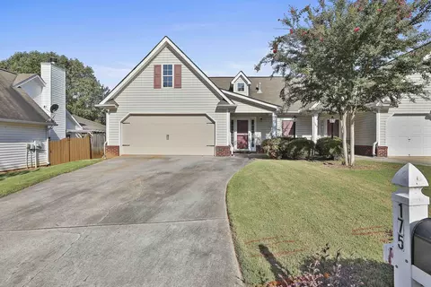 175 Courtyard Dr, Newnan, GA 30265