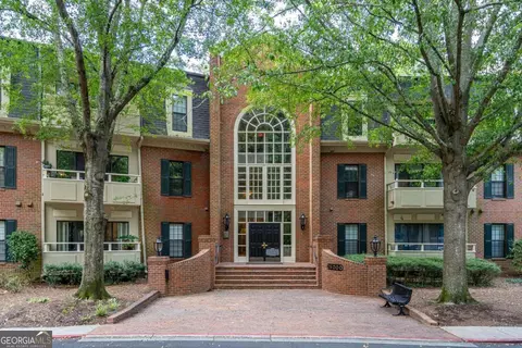 25203 Plantation Dr #203, Atlanta, GA 30324