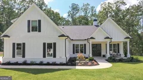 353 Settlers Ridge Dr, Ball Ground, GA 30107