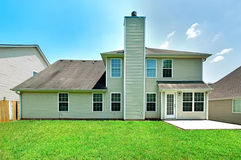1133 Oak Hollow Ln, Hampton, GA 30228 photo 4