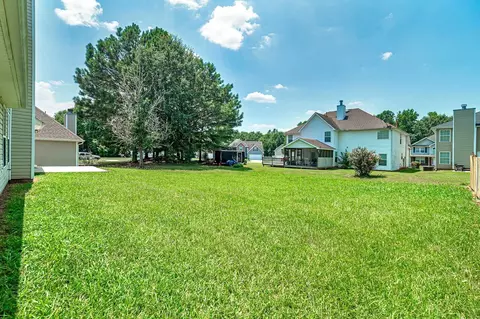1133 Oak Hollow Ln, Hampton, GA 30228 photo 3