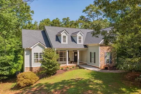 7145 Fletcher Dr, Winston, GA 30187