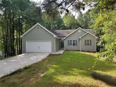 15 Golden Ct, Sharpsburg, GA 30277