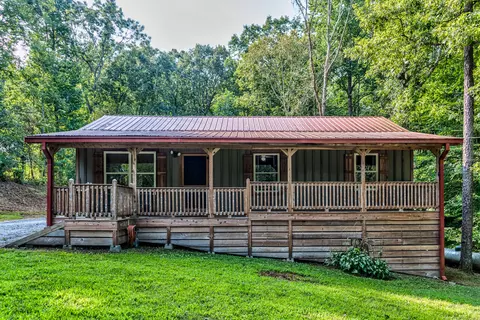 115 Silver Fox Dr, Dawsonville, GA 30534