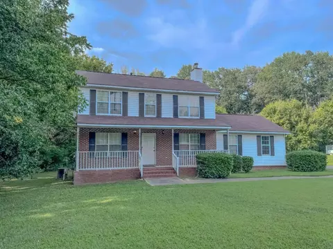 1645 Envoy Pl, Riverdale, GA 30296