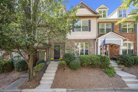 518 Ridge View Xing, Woodstock, GA 30188