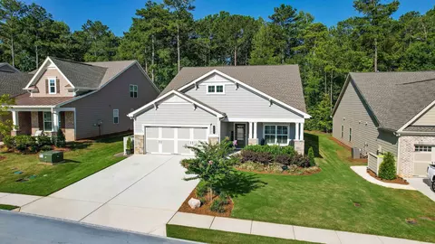 505 Timberbrook Dr, Sharpsburg, GA 30277