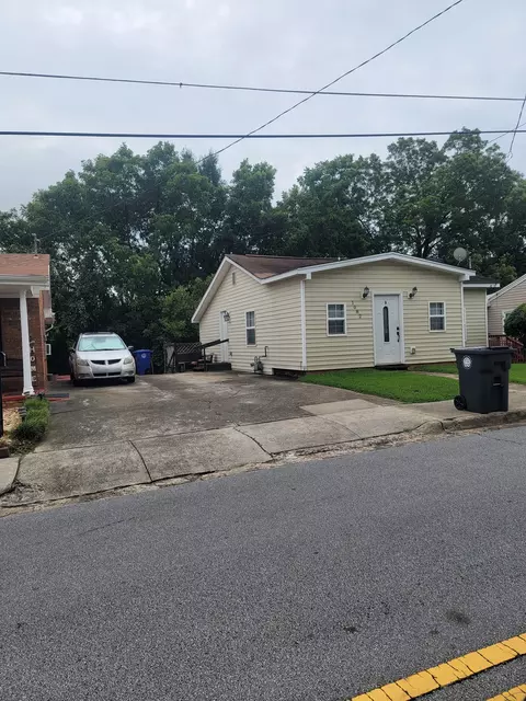 1082 Desota St SE, Gainesville, GA 30501