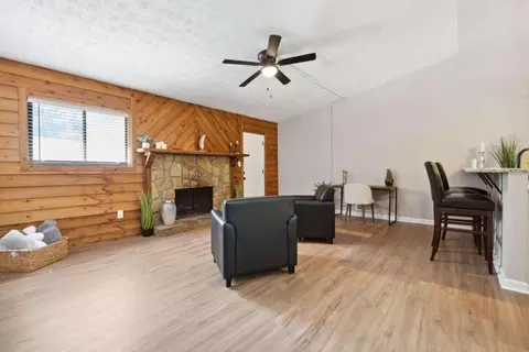 6836 Red Maple Dr, Rex, GA 30273 photo 11