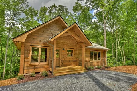 261 Jones Creek Rd, Ellijay, GA 30536
