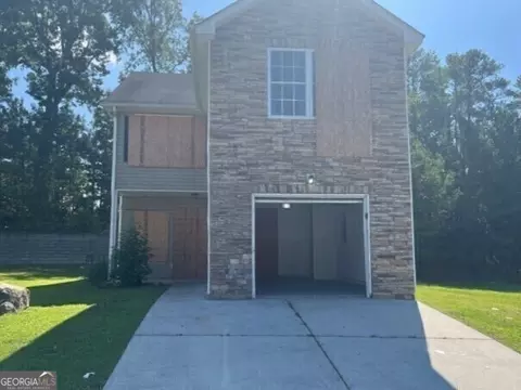 320 Dressage Ct, Riverdale, GA 30296