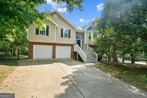 67 Indian Springs Dr NE, Rydal, GA 30171