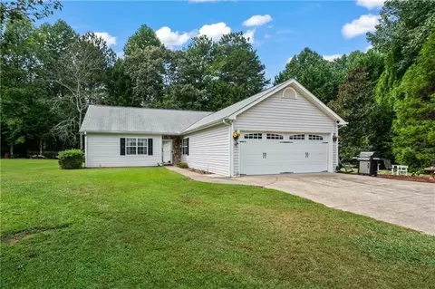 57 Stonecreek Ln W, Dawsonville, GA 30534