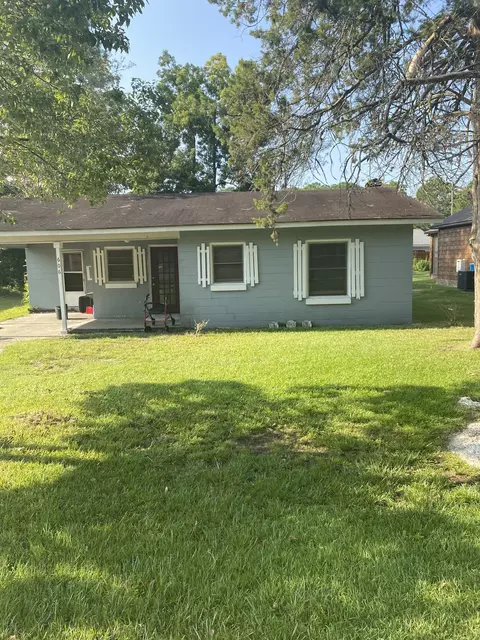 606 Willow St, Douglas, GA 31533