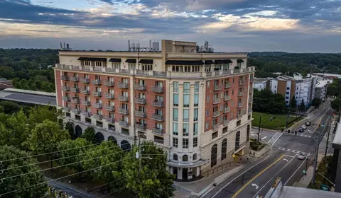 755 Broad St E #902, Athens, GA 30601