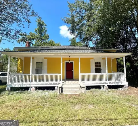 511 Smith St, Dublin, GA 31021 photo 2