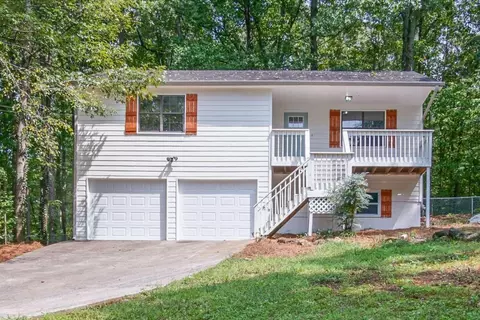 11 Trace Trl, Dallas, GA 30132