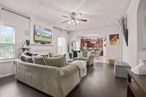 501 Gristmill Ln, Hampton, GA 30228 photo 9