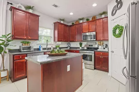 501 Gristmill Ln, Hampton, GA 30228 photo 12