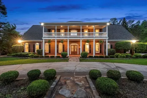 5659 Mcever Rd, Flowery Branch, GA 30542