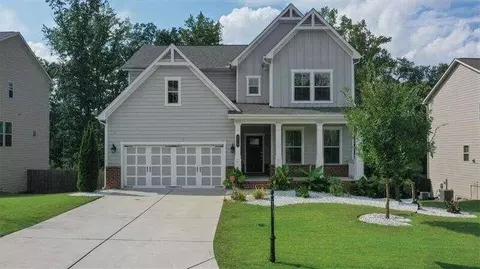 4050 Manor Overlook Dr, Cumming, GA 30028