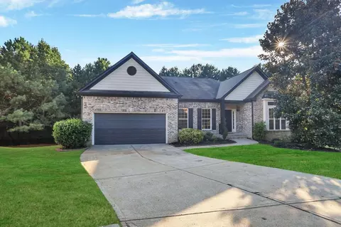 116 Crestmont Dr, Canton, GA 30114