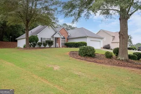 1302 Baylor Dr, Bethlehem, GA 30620