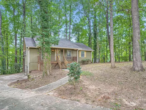 1237 De Leon Ct, Clarkston, GA 30021
