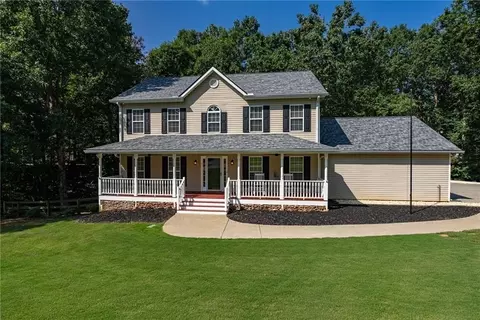 905 Cobblestone Trl, Canton, GA 30114