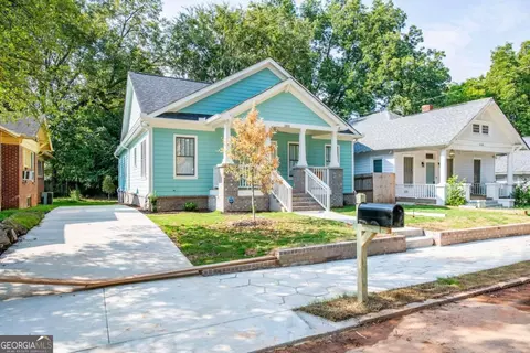 1102 Larosa Ter SW, Atlanta, GA 30310