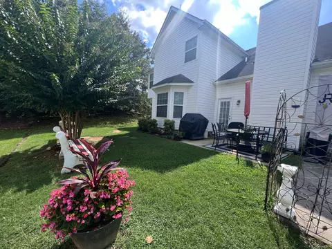 1300 Cypress Trce, Lithonia, GA 30058