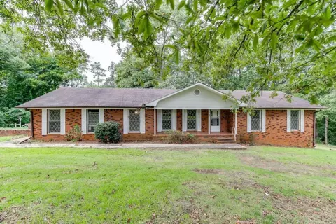 6023 Cobb St, Lula, GA 30554