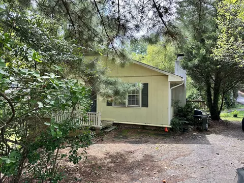52 Riley Rd, Dahlonega, GA 30533