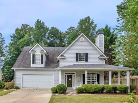 13 Park Forest Curv, Newnan, GA 30265