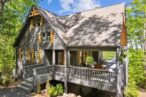 424 Columbine Dr, Big Canoe, GA 30143